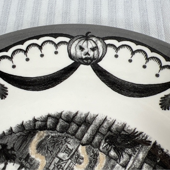 Royal Stafford Halloween Guardian Sorcerer Moon Witch Salad Plates Set of 3 New - Picture 4 of 6